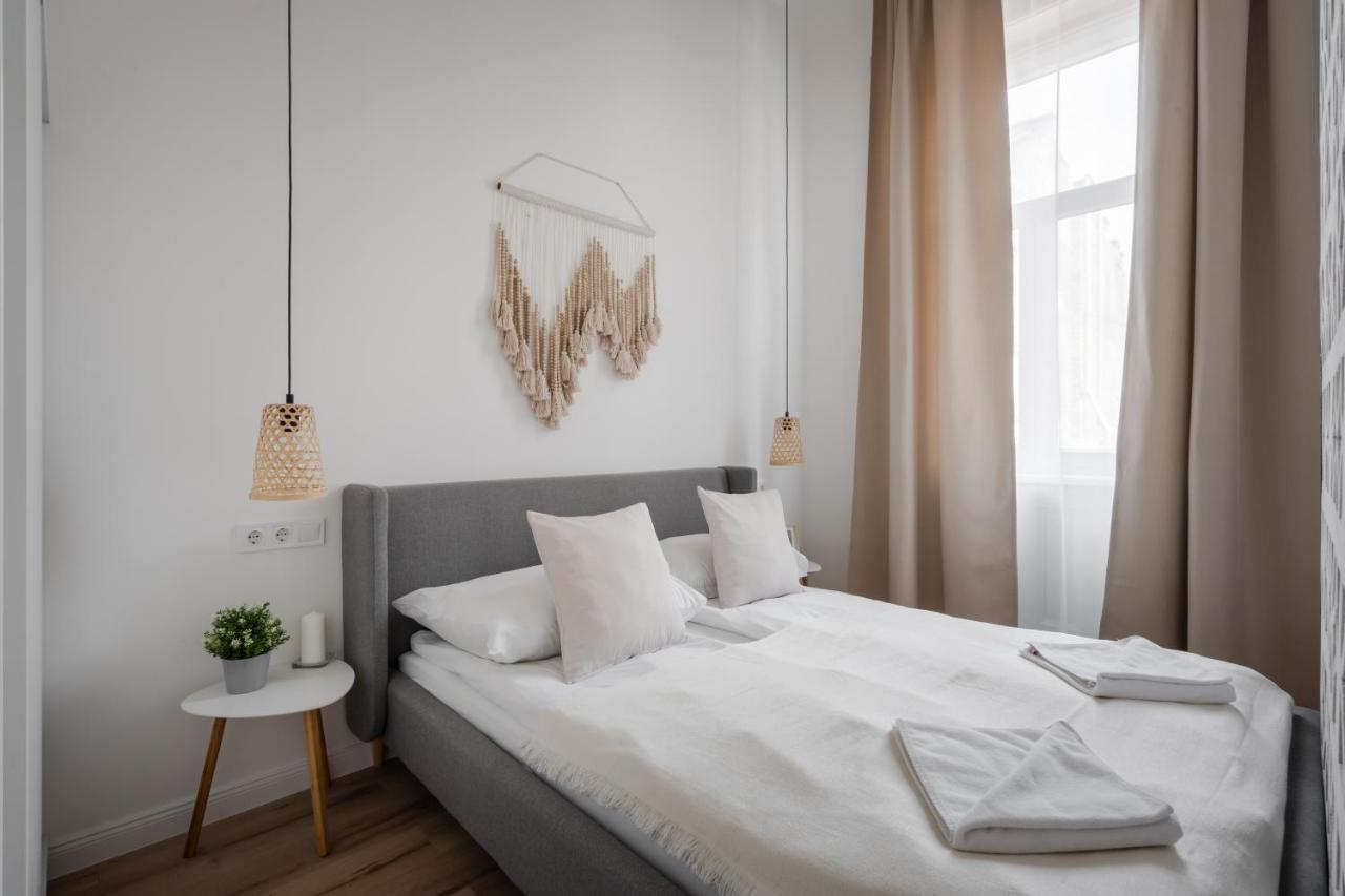 A62 - Akacfa Street Central Residence - Best Location By Bqa Βουδαπέστη Εξωτερικό φωτογραφία
