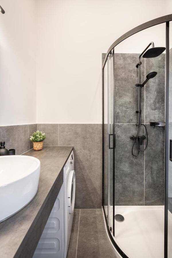A62 - Akacfa Street Central Residence - Best Location By Bqa Βουδαπέστη Εξωτερικό φωτογραφία