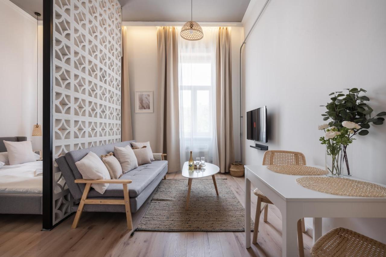 A62 - Akacfa Street Central Residence - Best Location By Bqa Βουδαπέστη Εξωτερικό φωτογραφία