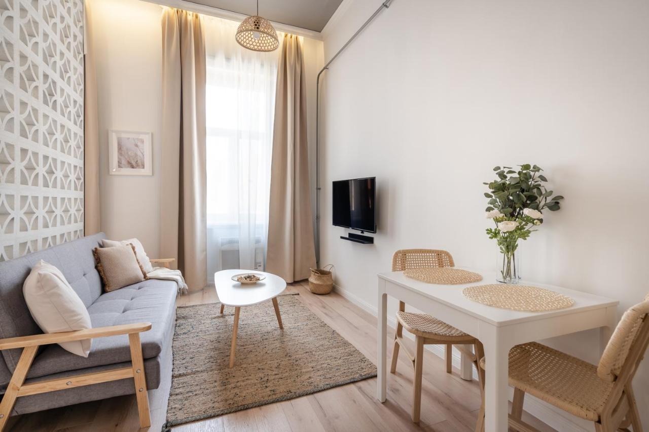 A62 - Akacfa Street Central Residence - Best Location By Bqa Βουδαπέστη Εξωτερικό φωτογραφία